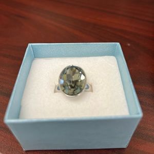 Touchstone Crystal statement ring